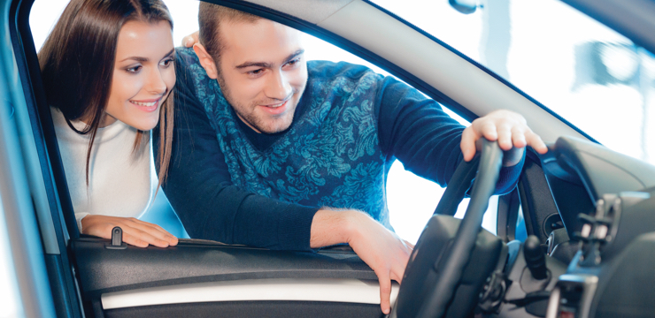 Couple looking to buy a car